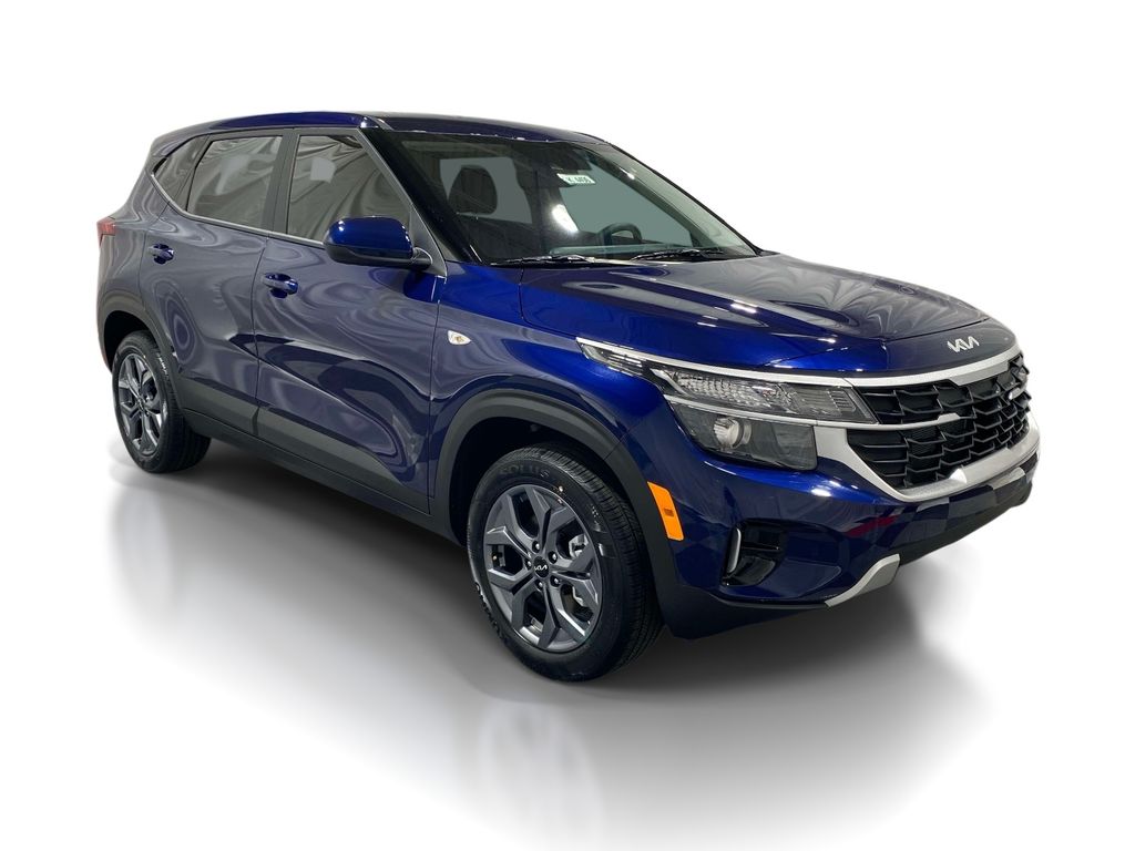 2026 Kia Seltos LX - Dark Ocean Blue exterior view 5