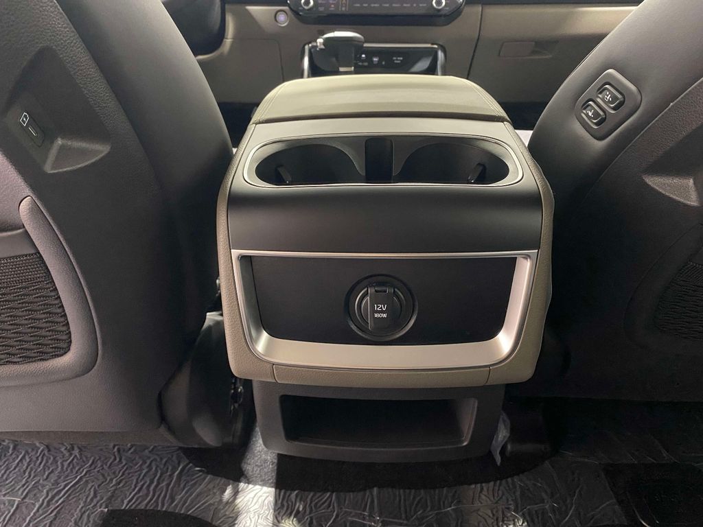 2026 Kia Carnival EX - Ceramic Silver exterior view 12