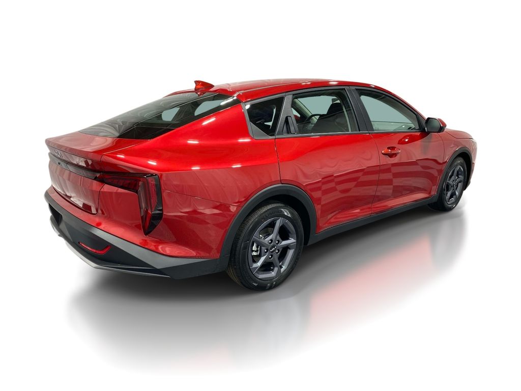 2026 Kia K4 LXS - CURRANT RED exterior view 4