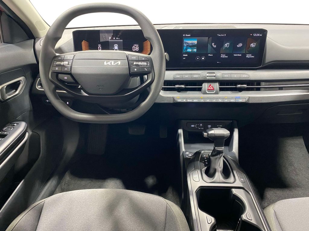 2026 Kia K4 LXS - CURRANT RED exterior view 10