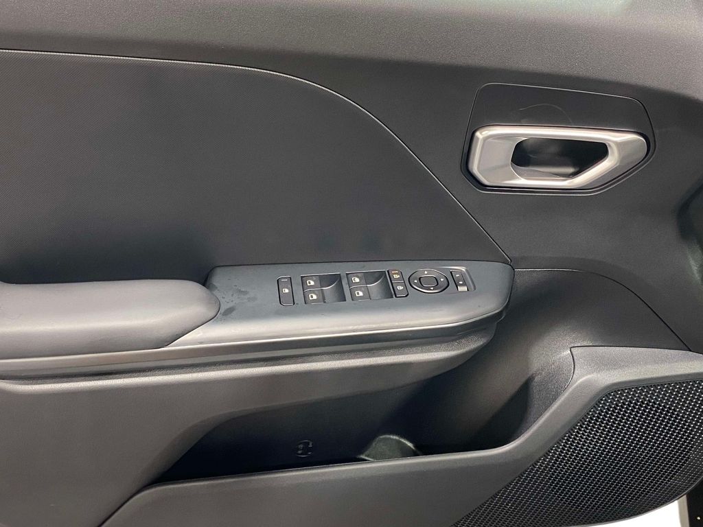 2026 Kia K4 LXS - Aurora Black Pearl exterior view 18
