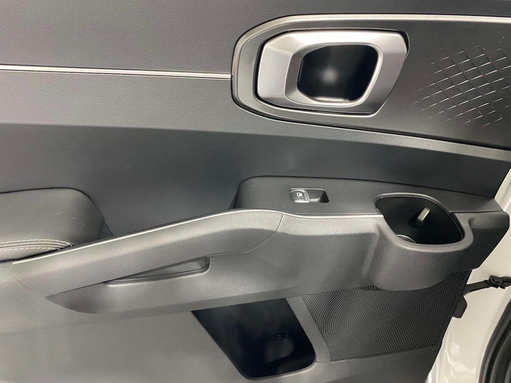 2026 Kia Sorento S - Glacial White exterior view 14