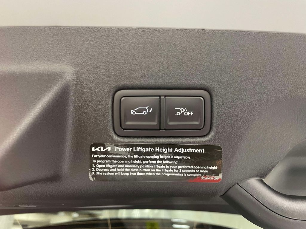 2027 Kia Telluride SX-PRESTIGE - WOLF GRY exterior view 10