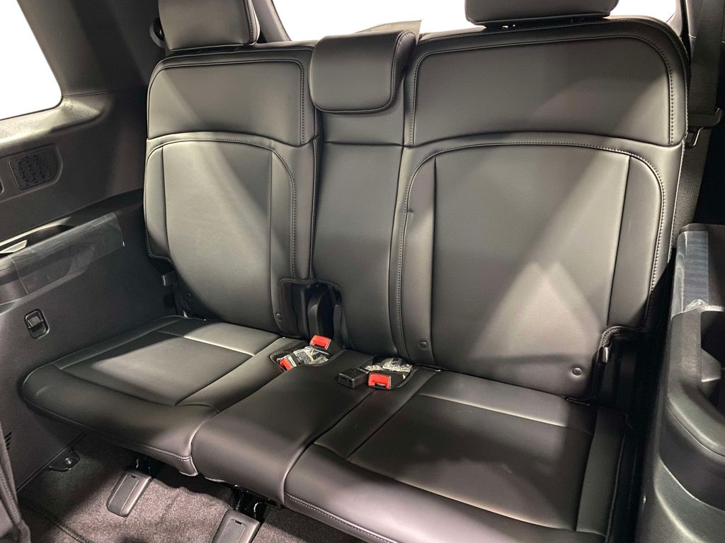 2027 Kia Telluride Hybrid X-Line SX - PANTHERA METAL exterior view 13