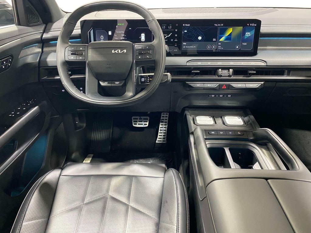 2027 Kia Telluride Hybrid X-Line SX - PANTHERA METAL exterior view 10