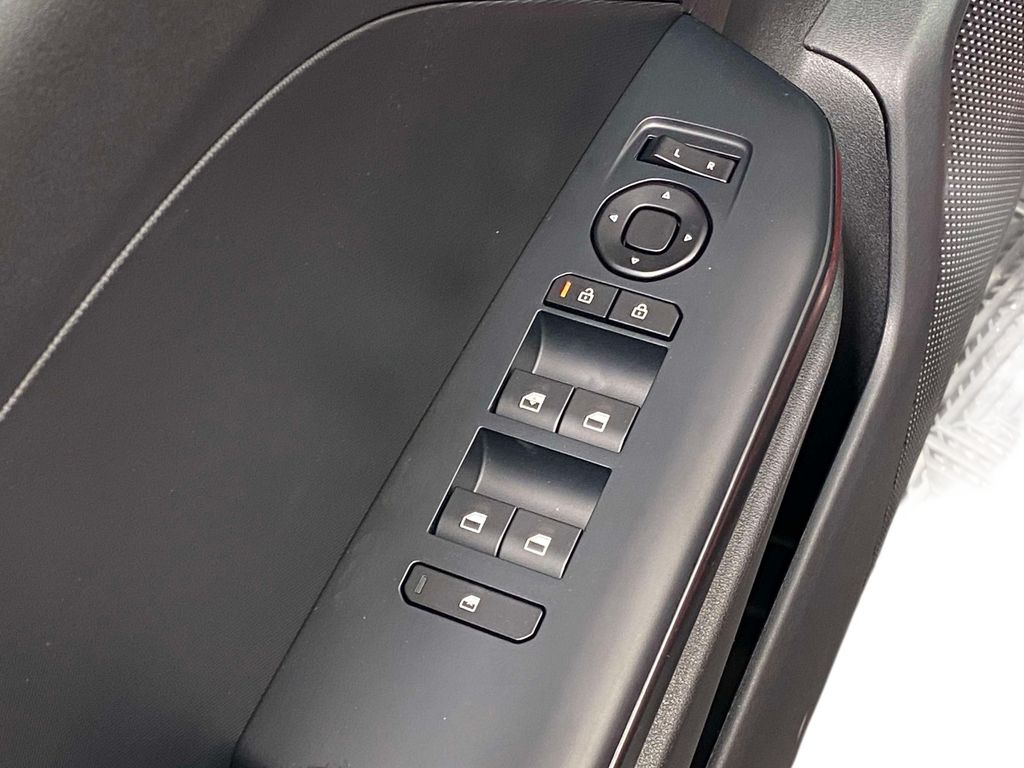 2026 Kia K4 LX - CURRANT RED exterior view 18