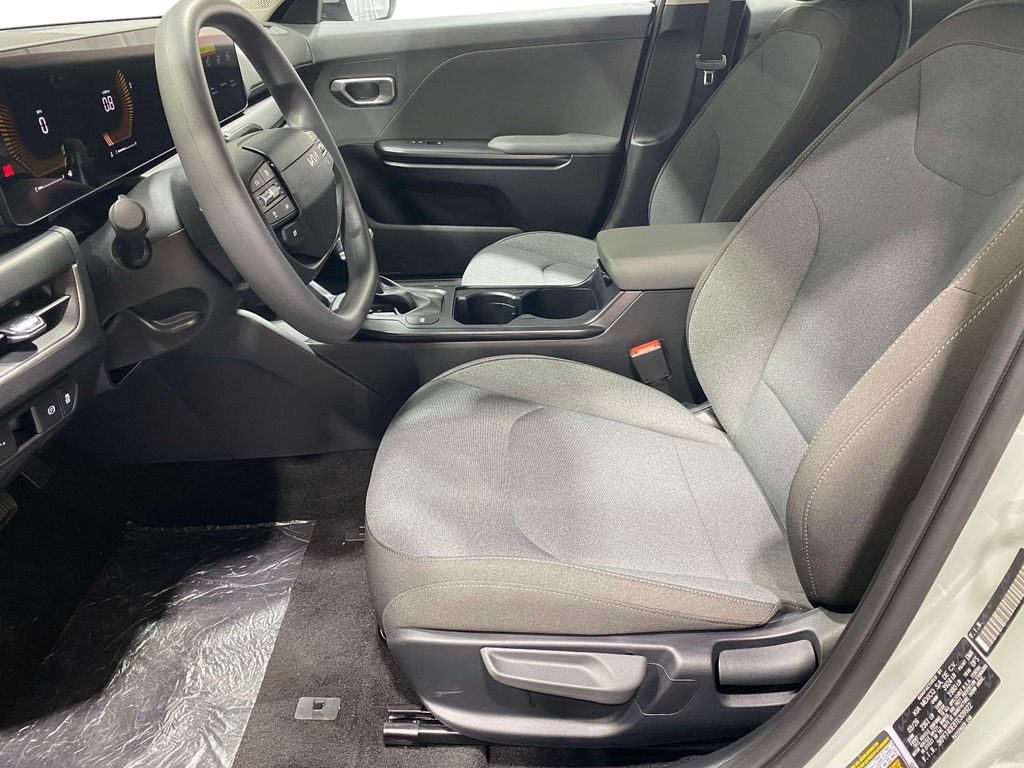 2026 Kia K4 LX - MORNING HAZE exterior view 14