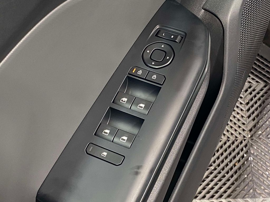 2026 Kia K4 LX - MORNING HAZE exterior view 18
