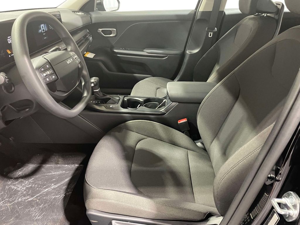 2026 Kia K4 LX - Aurora Black Pearl exterior view 16
