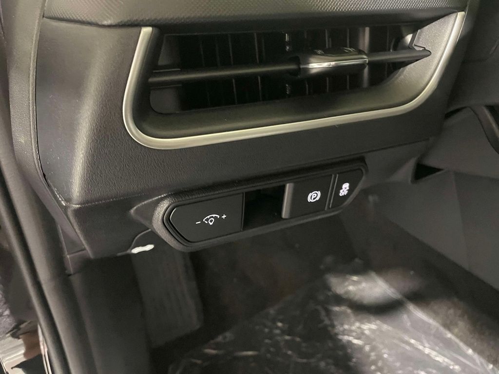 2026 Kia K4 LX - Aurora Black Pearl exterior view 20