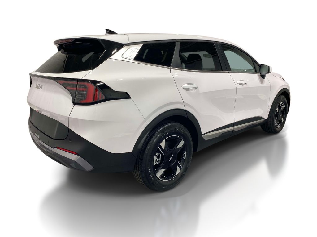 2026 Kia Sportage LX - Glacial White exterior view 4
