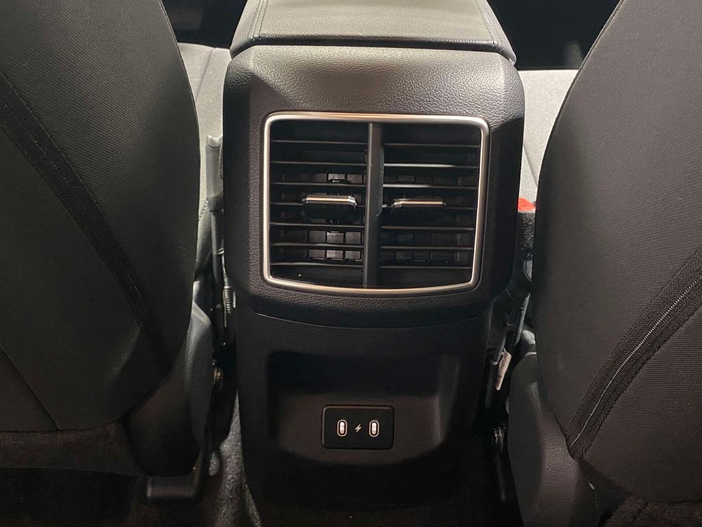 2026 Kia Sportage LX - Glacial White exterior view 12