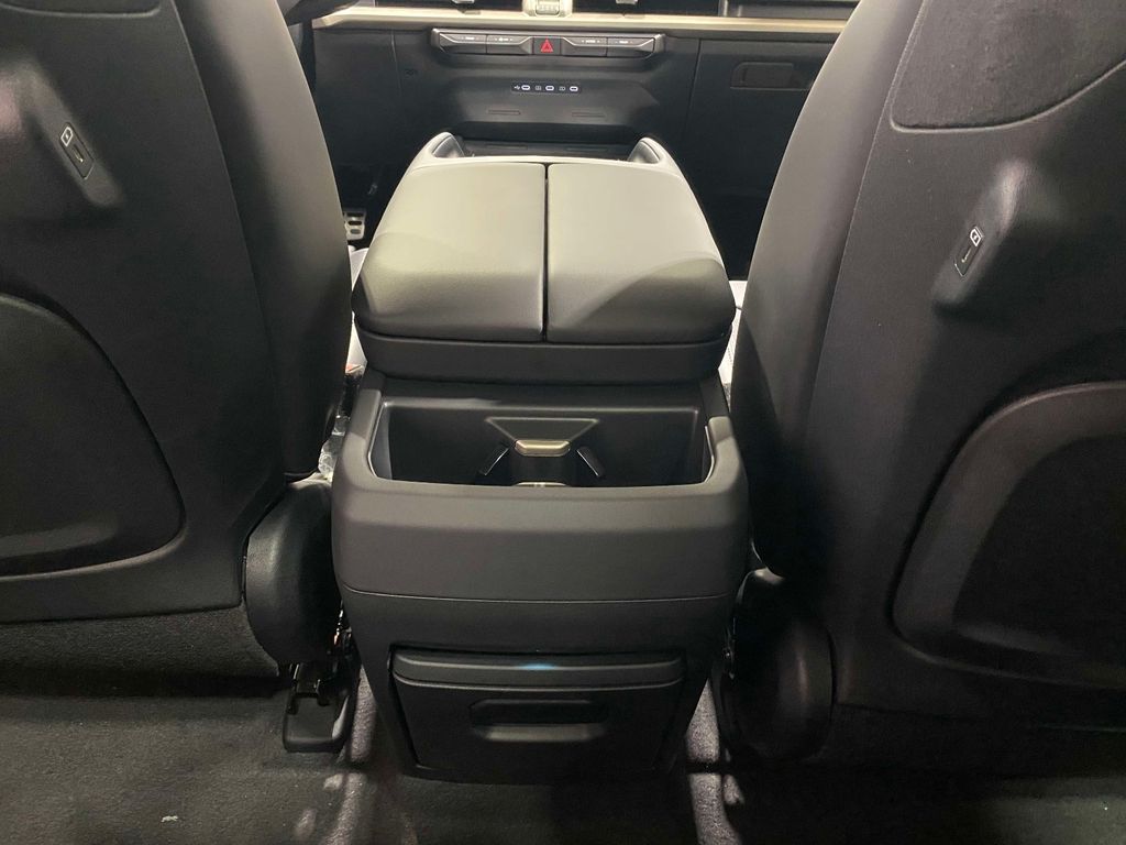 2027 Kia Telluride Hybrid SX-Prestige - Wolf Gray exterior view 12