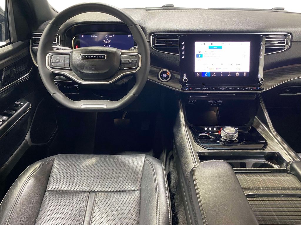 2024 Jeep Wagoneer Series II - Silver Zynith exterior view 10