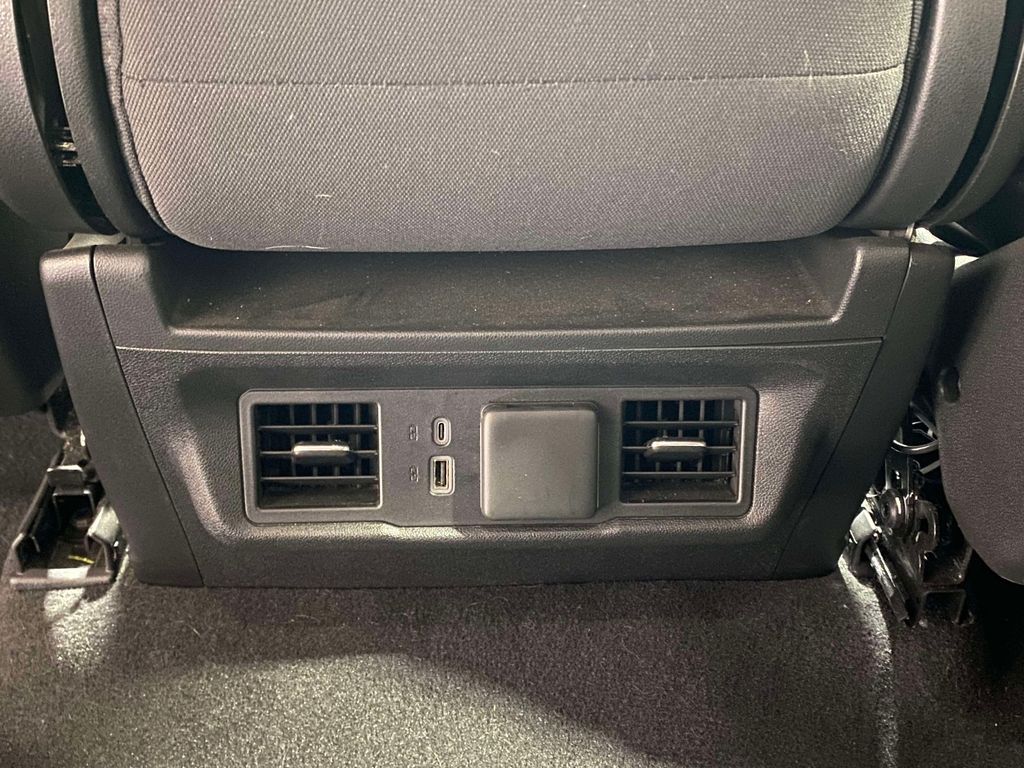 2024 Chevrolet Silverado 1500.0 - Red Hot exterior view 13