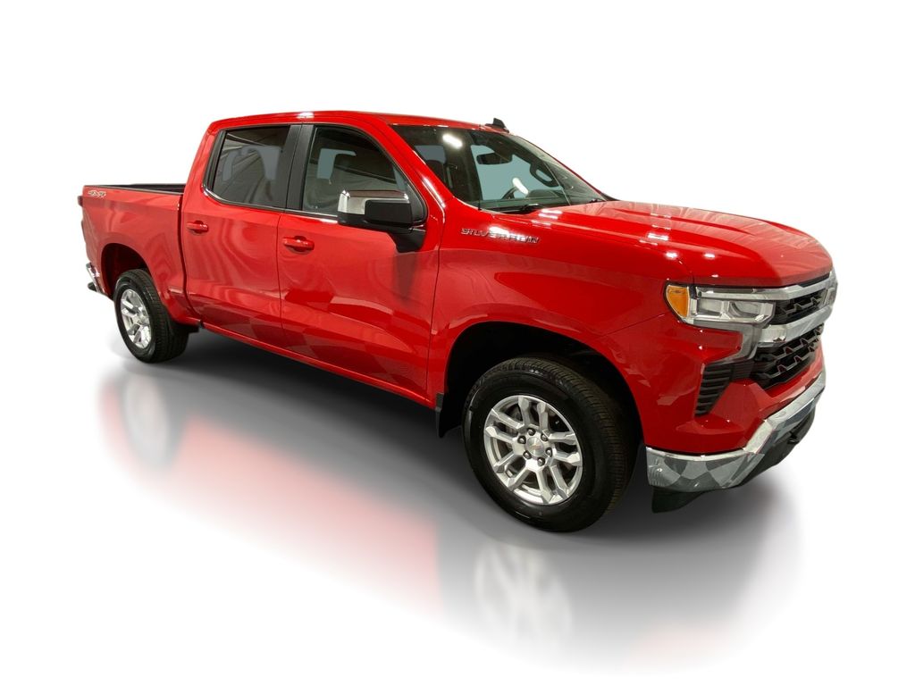 2024 Chevrolet Silverado 1500.0 - Red Hot exterior view 5