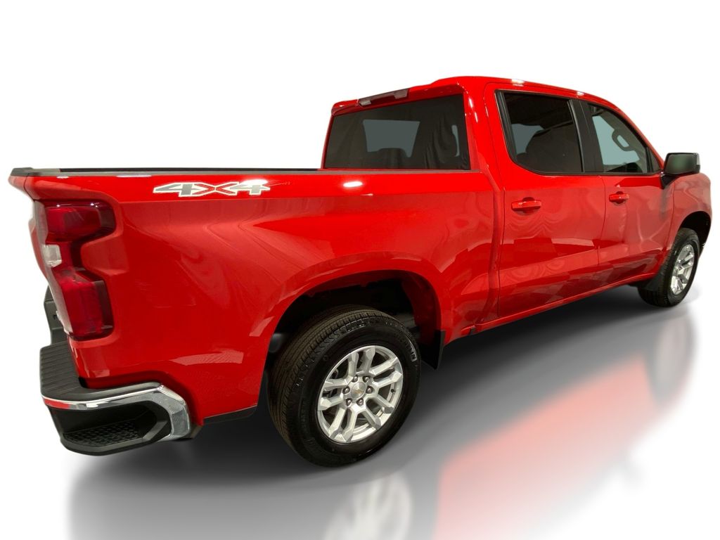 2024 Chevrolet Silverado 1500.0 - Red Hot exterior view 4