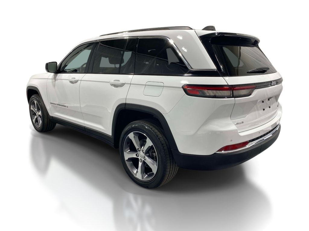 2023 Jeep Grand Cherokee Limited - Bright White Clearcoat exterior view 2