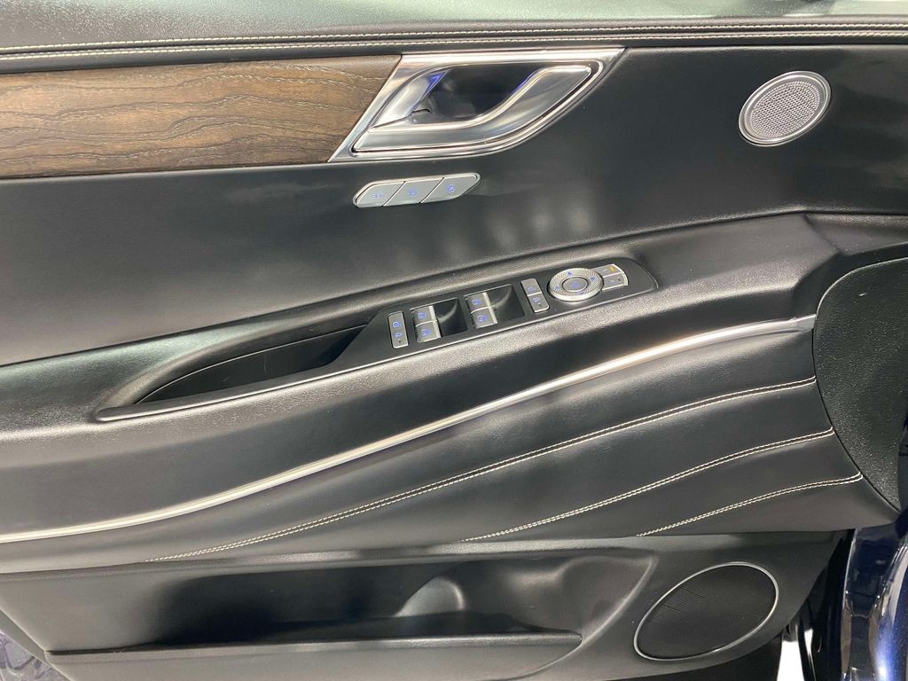 2024 Genesis GV80 2.5T (A8) - Capri Blue exterior view 18