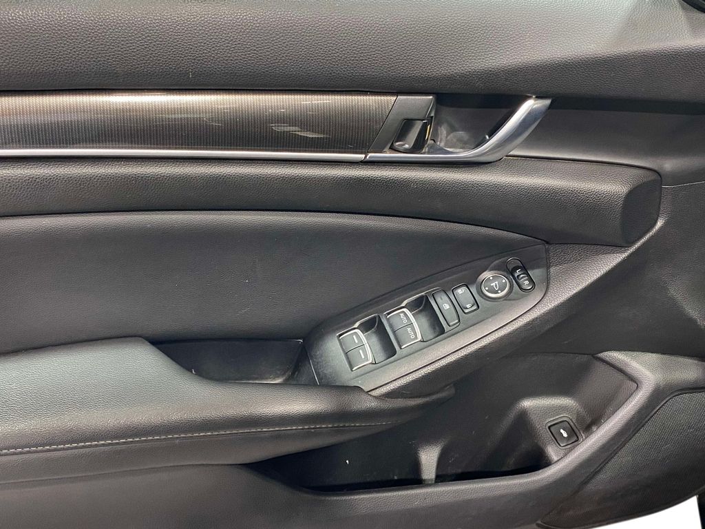 2022 Honda Accord Sport - Crystal Black Pearl exterior view 17