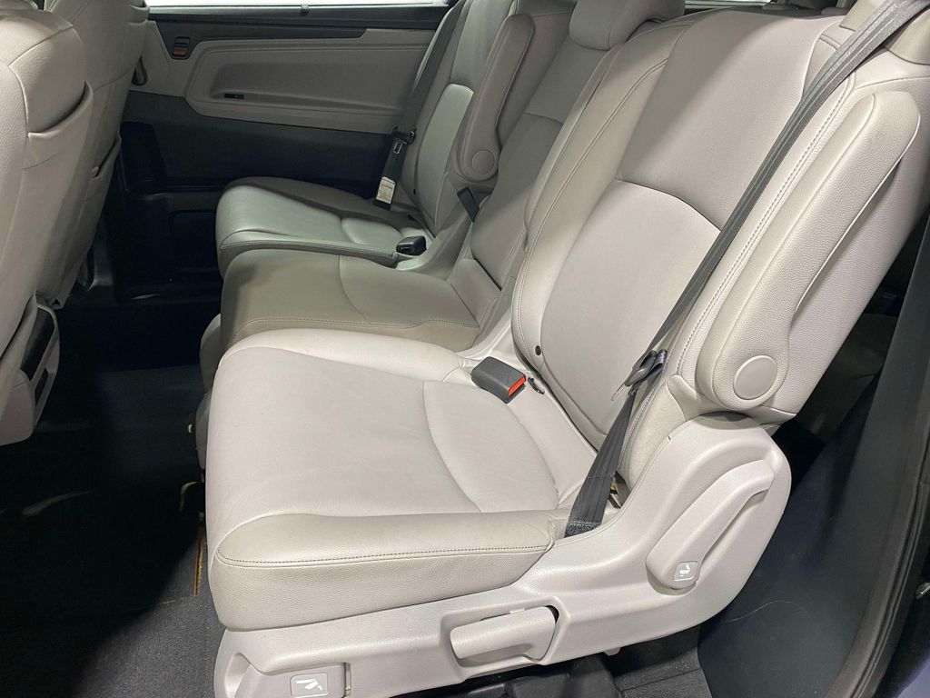 2023 Honda Odyssey Touring - Obsidian Blue Pearl exterior view 11
