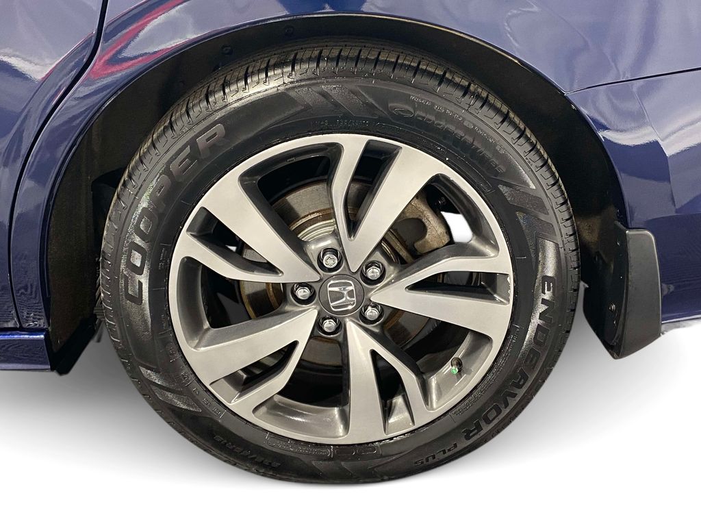 2023 Honda Odyssey Touring - Obsidian Blue Pearl exterior view 7