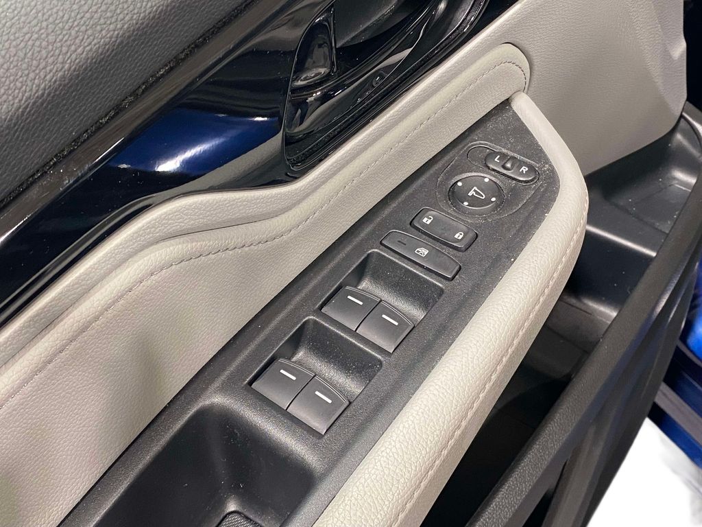 2023 Honda Odyssey Touring - Obsidian Blue Pearl exterior view 20
