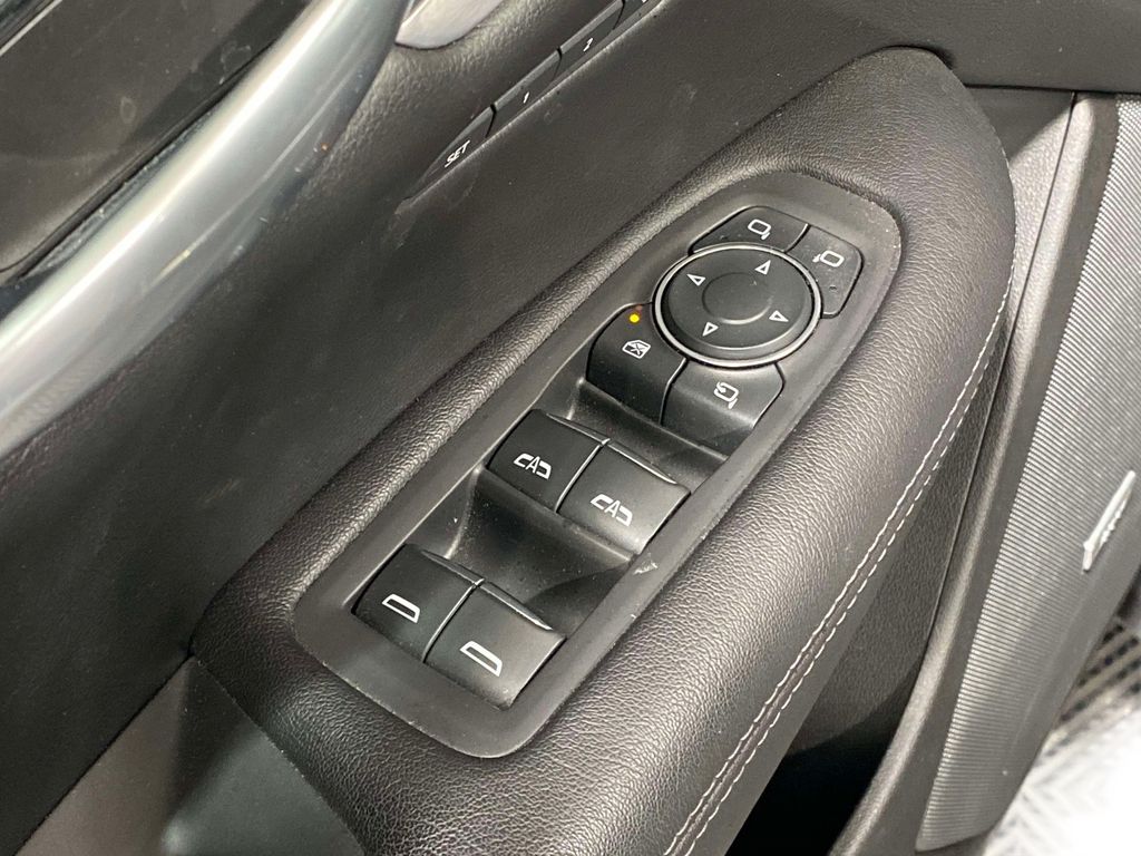 2021 Cadillac XT5 AWD Premium Luxury - Stellar Black Metallic exterior view 20