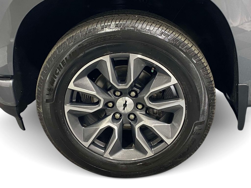 2022 Chevrolet Silverado 1500.0 - Satin Steel Metallic exterior view 6