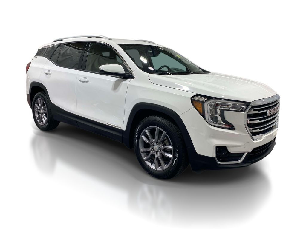 2024 GMC Terrain SLT - Summit White exterior view 5