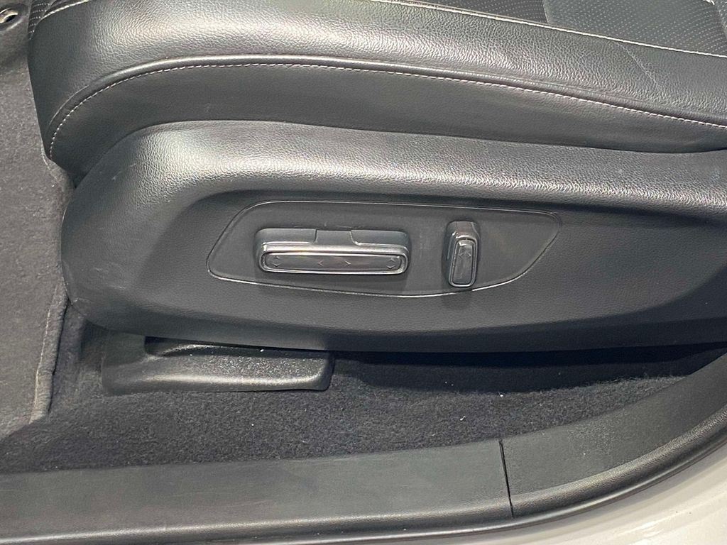 2024 Honda HR-V EX-L - null exterior view 16