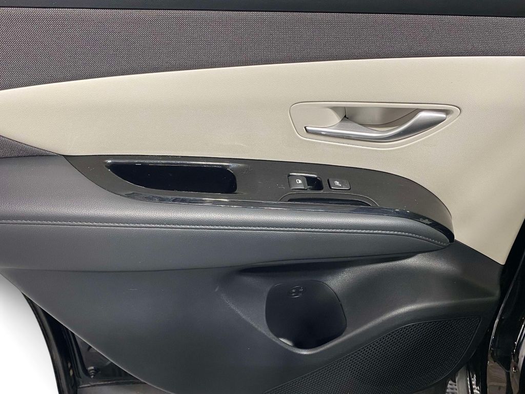 2024 Hyundai Tucson Hybrid Limited - Black Pearl exterior view 13