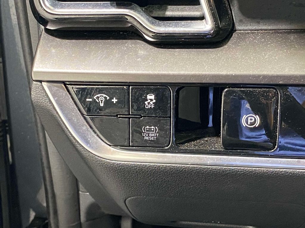 2023 Kia Sportage Hybrid EX - Gravity Gray exterior view 19