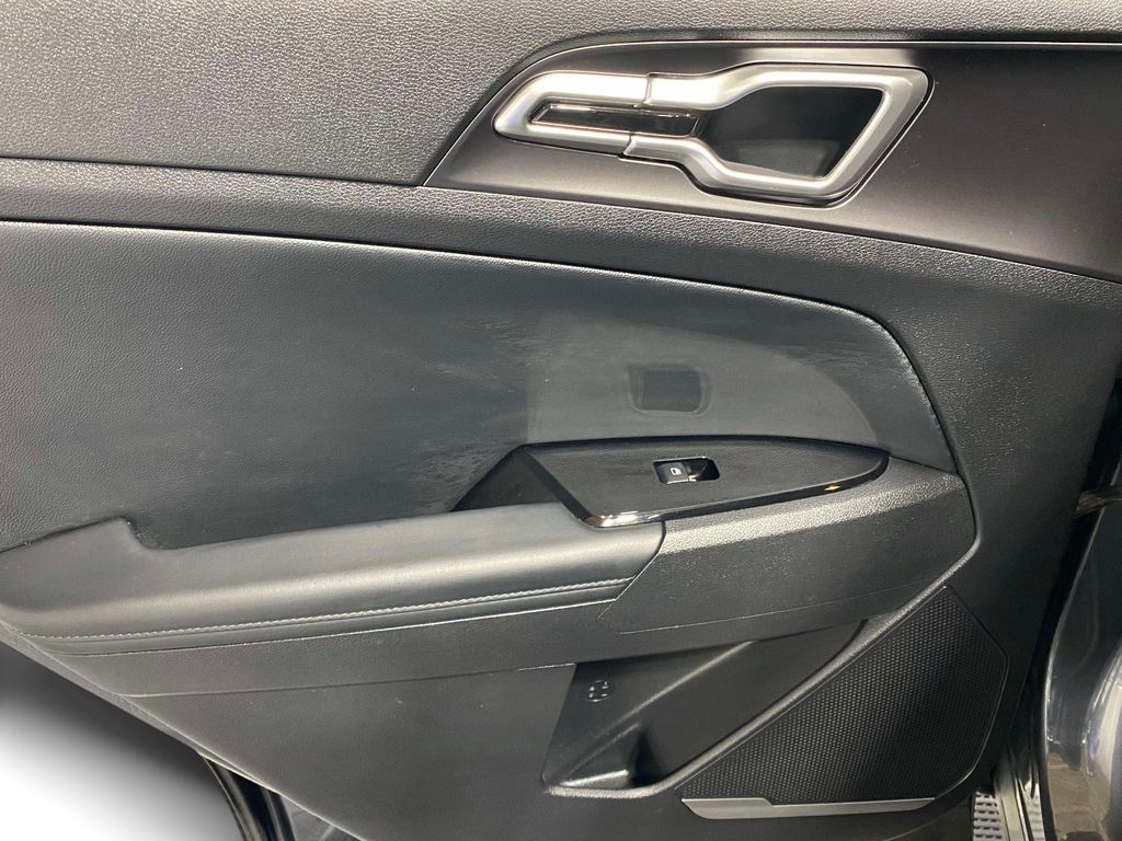 2023 Kia Sportage Hybrid EX - Gravity Gray exterior view 13