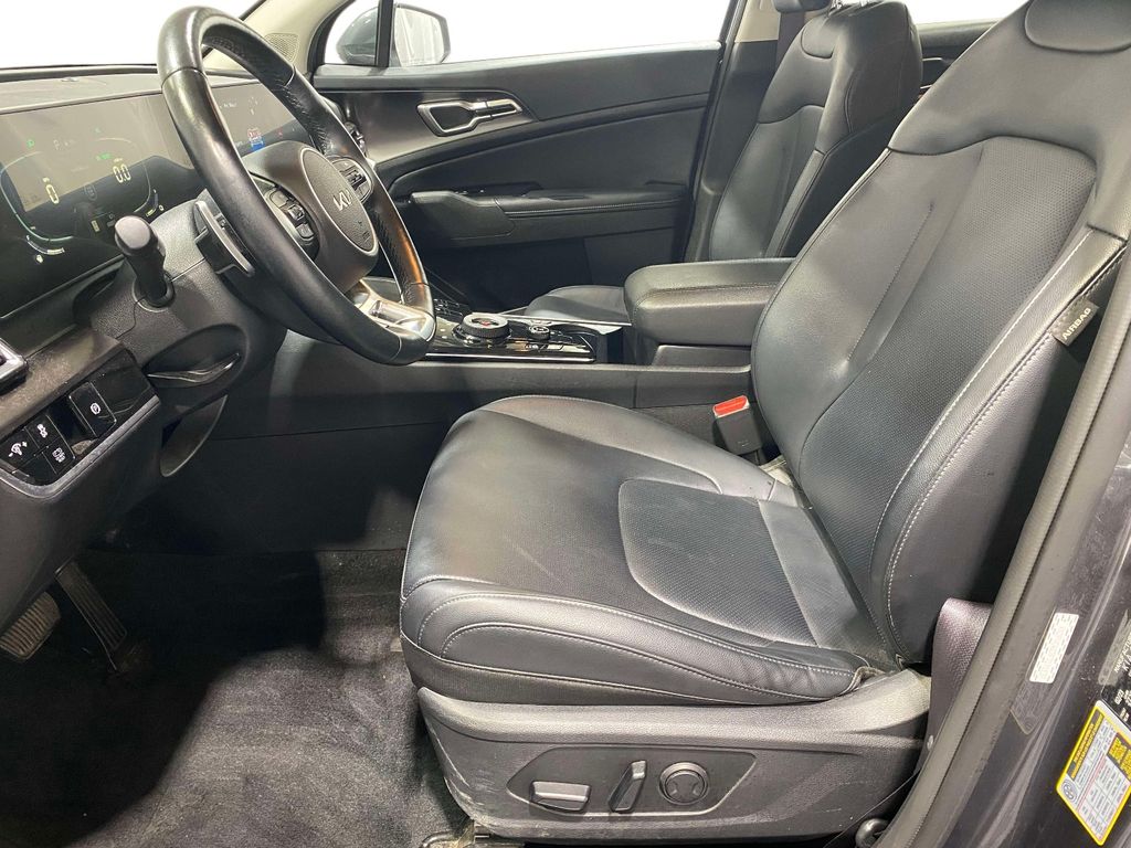 2023 Kia Sportage Hybrid EX - Gravity Gray exterior view 14