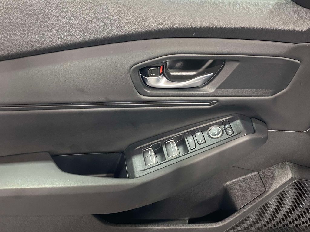 2025 Honda Accord SE - null exterior view 18