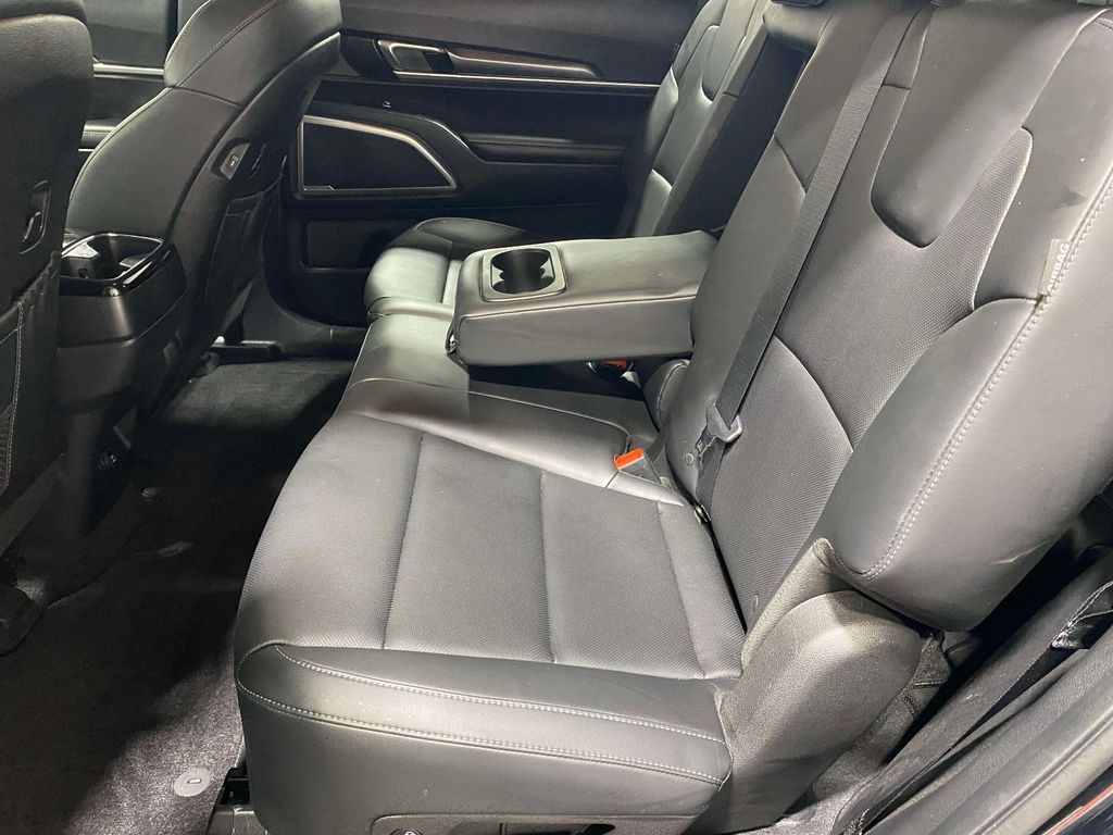 2024 Kia Telluride LX - EBONY BLACK exterior view 13