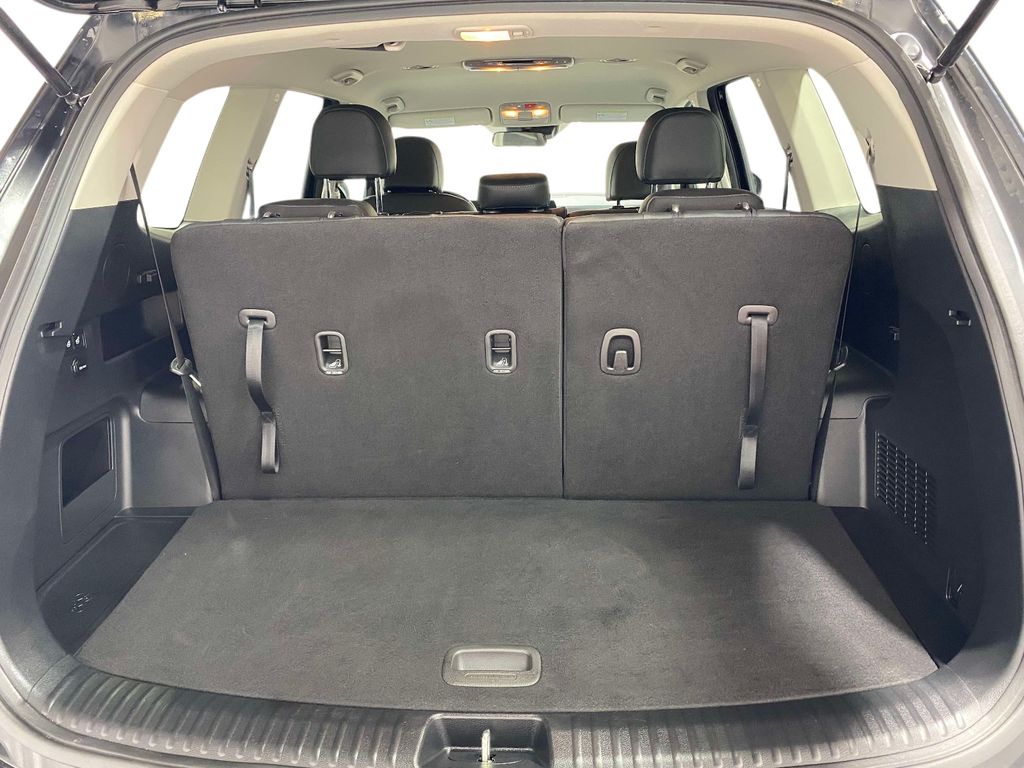 2024 Kia Telluride LX - EBONY BLACK exterior view 11