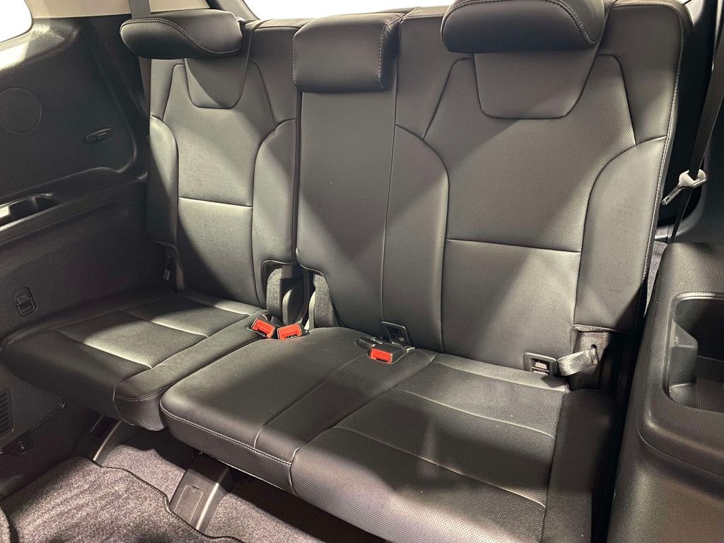 2024 Kia Telluride LX - EBONY BLACK exterior view 16