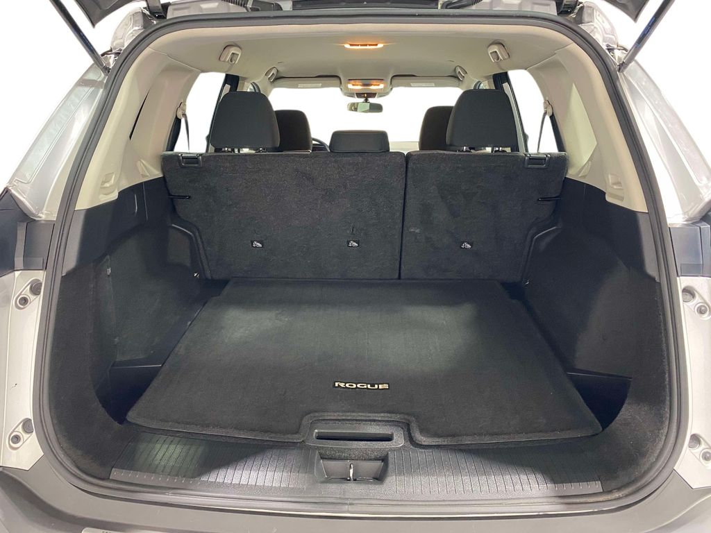 2023 Nissan Rogue SV - Brilliant Silver Metallic exterior view 11