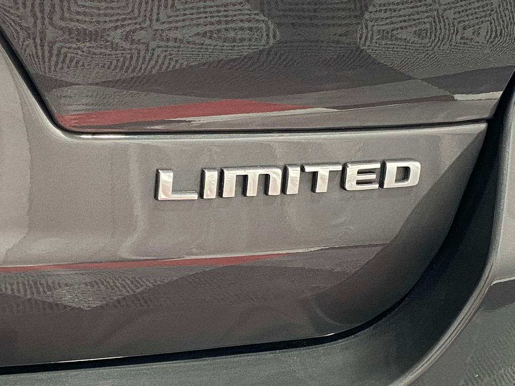 2022 Jeep Grand Cherokee L Limited - Baltic Gray Metallic Clearcoat exterior view 9