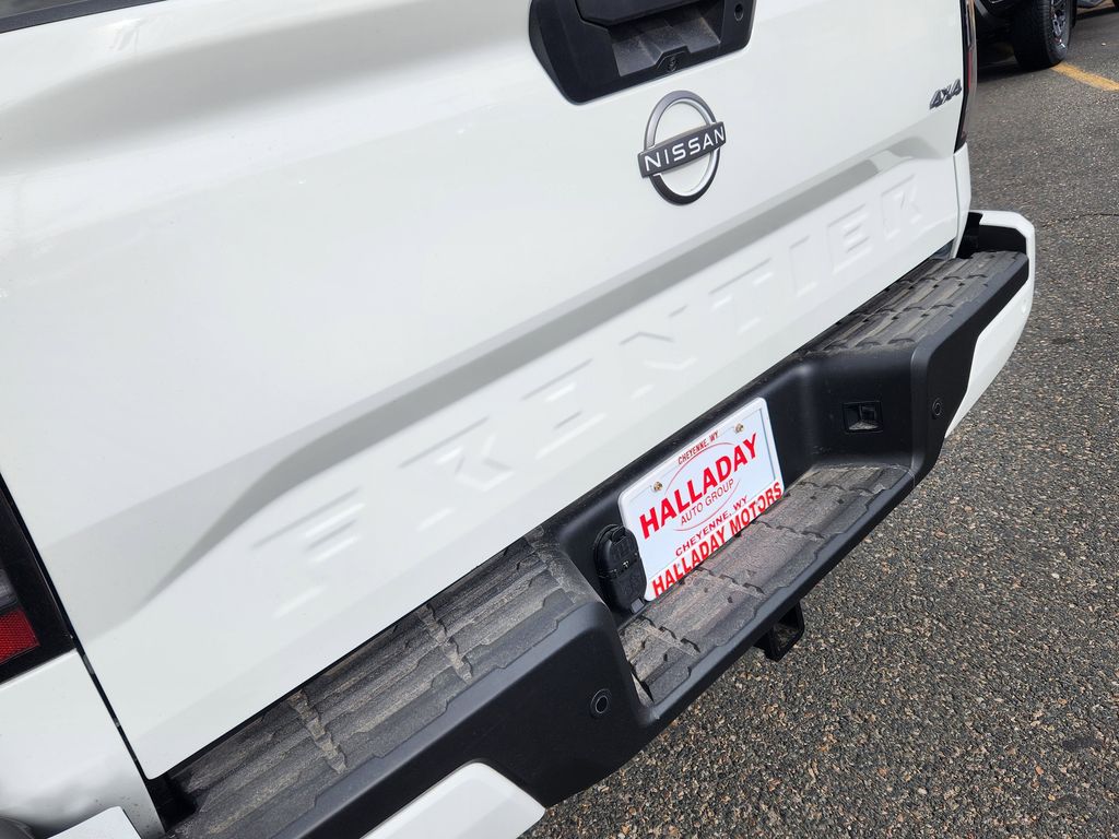 New 2026 Glacier White Nissan SV image 10