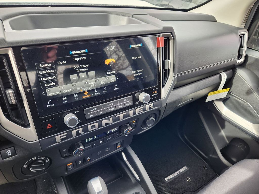 New 2026 Glacier White Nissan SV image 20