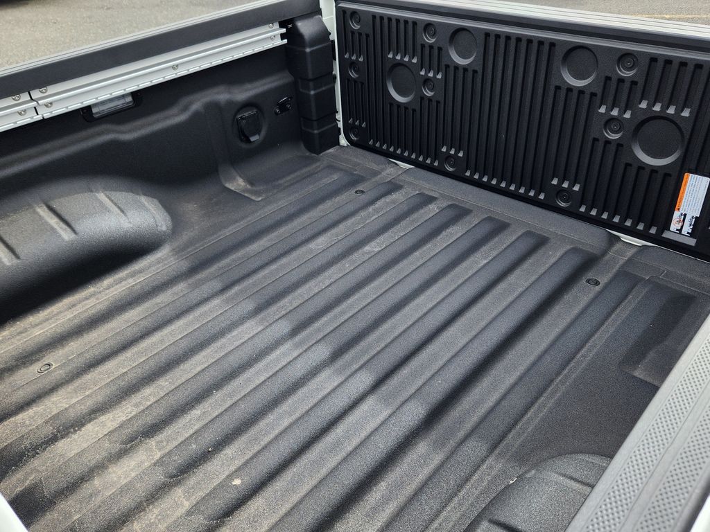 New 2026 Glacier White Nissan SV image 16