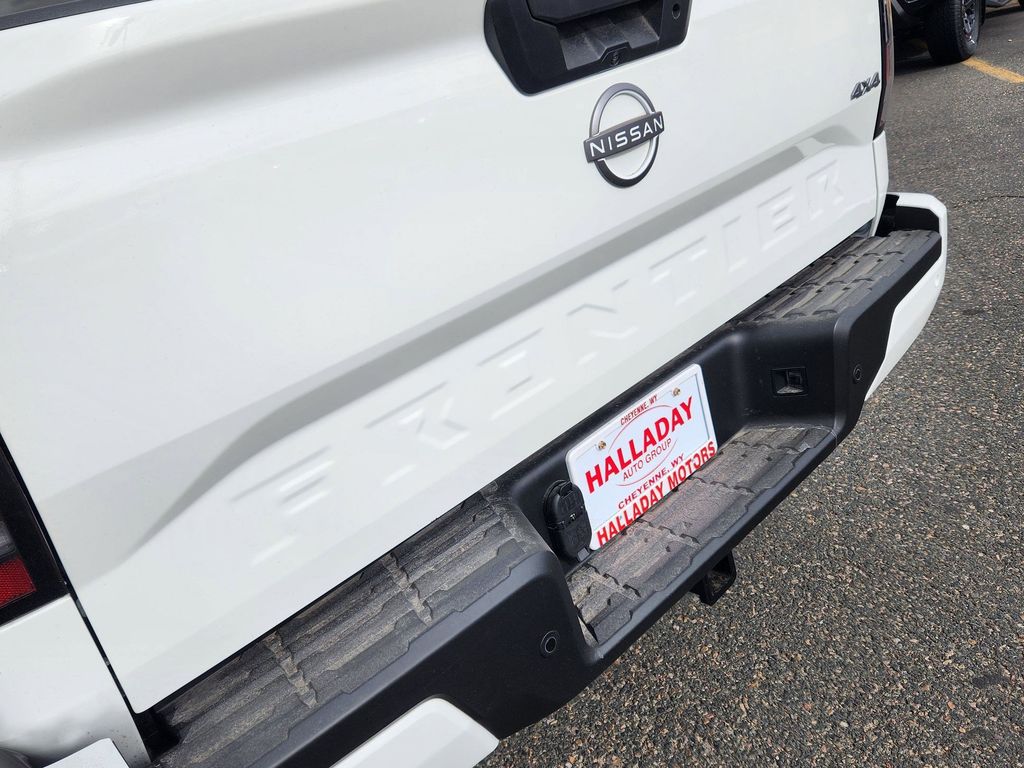 New 2026 Glacier White Nissan SV image 10