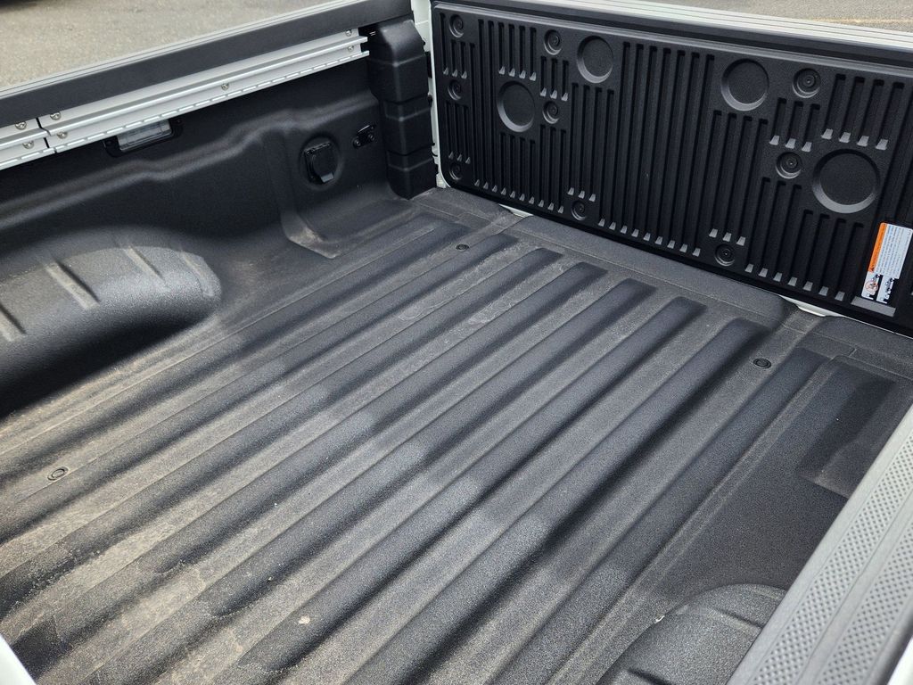 New 2026 Glacier White Nissan SV image 16