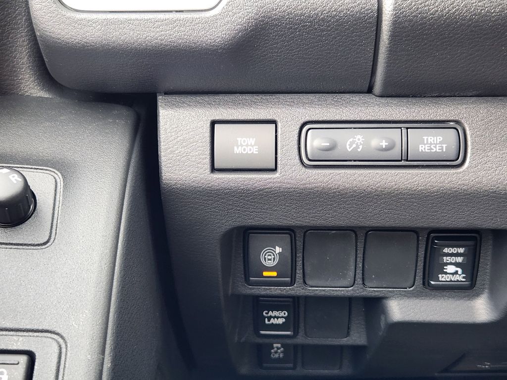 New 2026 Glacier White Nissan SV image 23