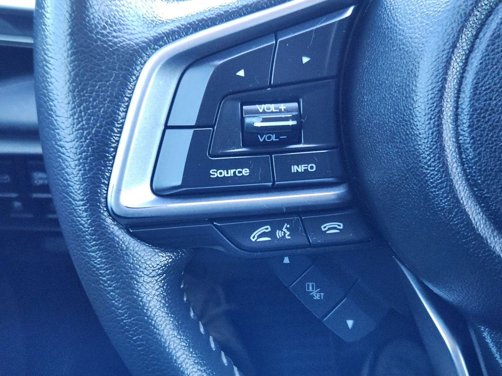 Used 2019 Ice Silver Metallic Subaru Touring image 19