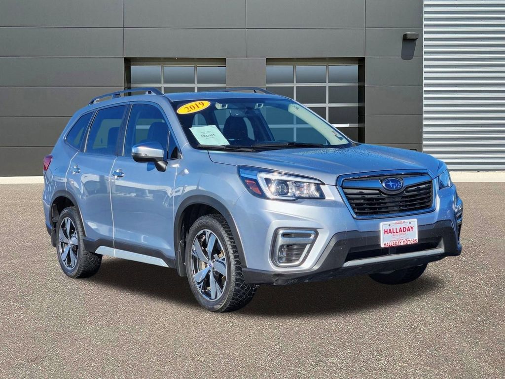 Used 2019 Ice Silver Metallic Subaru Touring image 6