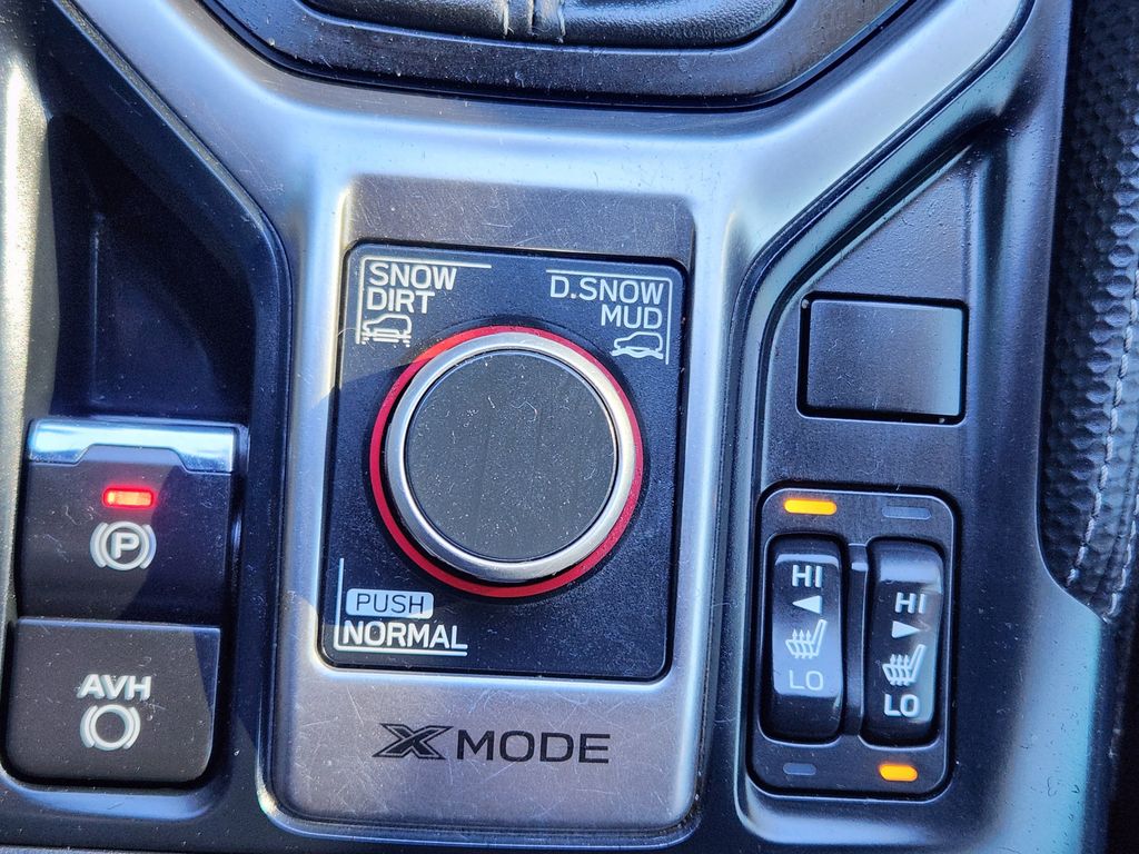 Used 2019 Ice Silver Metallic Subaru Touring image 26